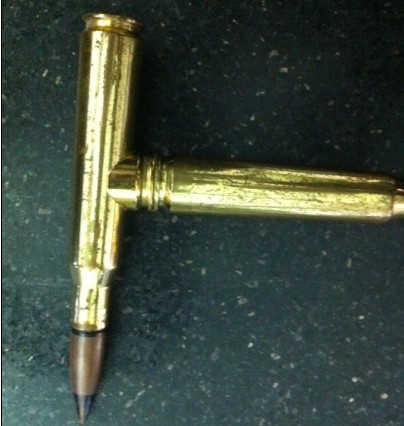 子彈殼拐杖遭遇白云機(jī)場(chǎng)METOR6S安檢門攔截[圖]